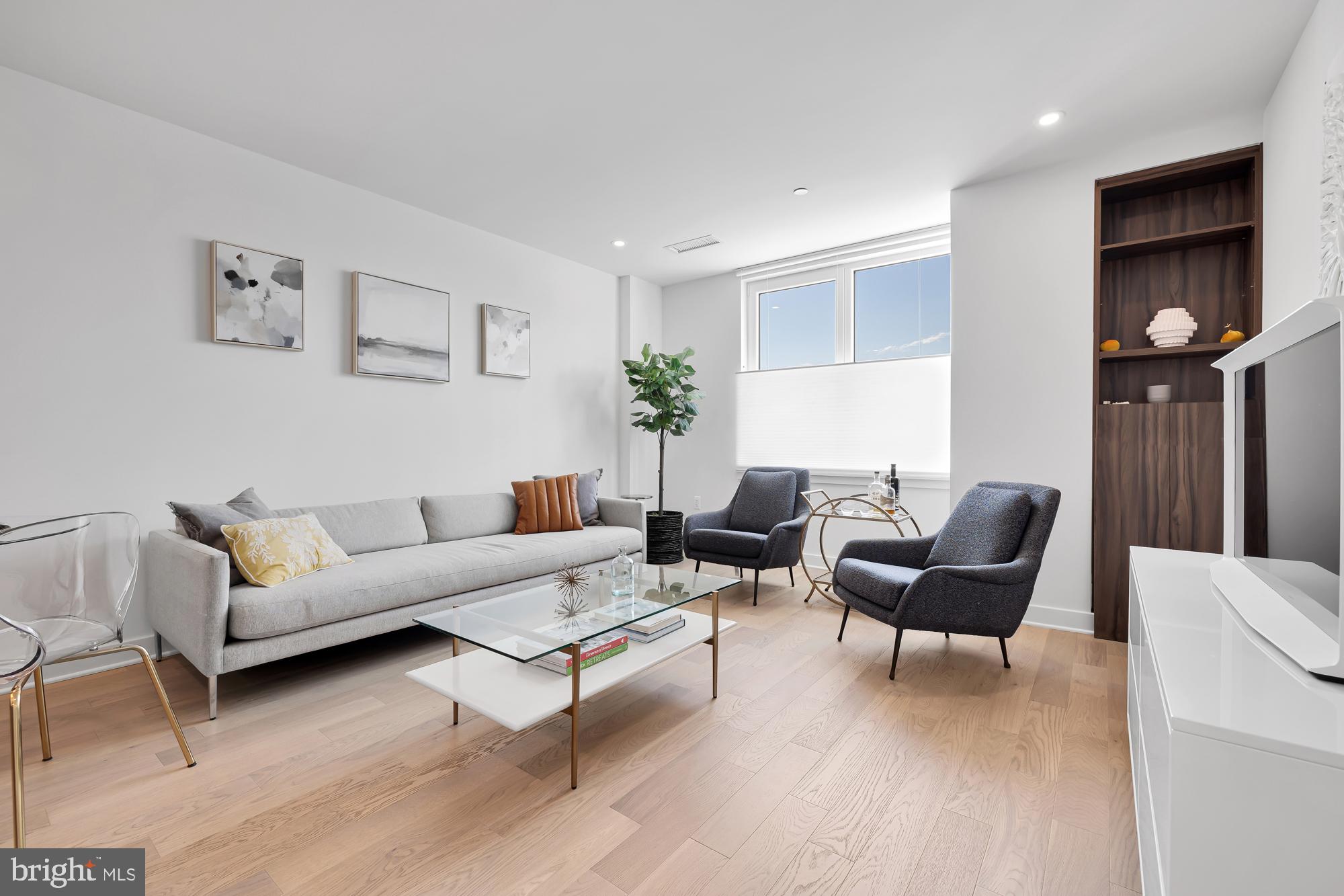 37 L Street SE Unit: 101