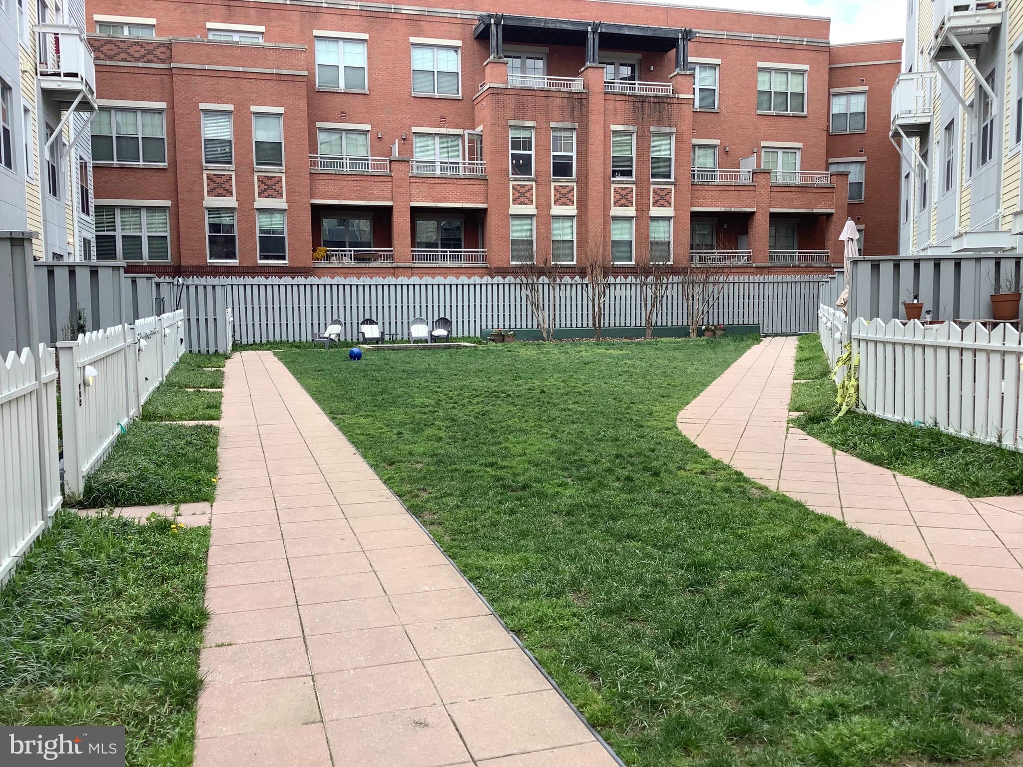 343 Cedar St NW #311
