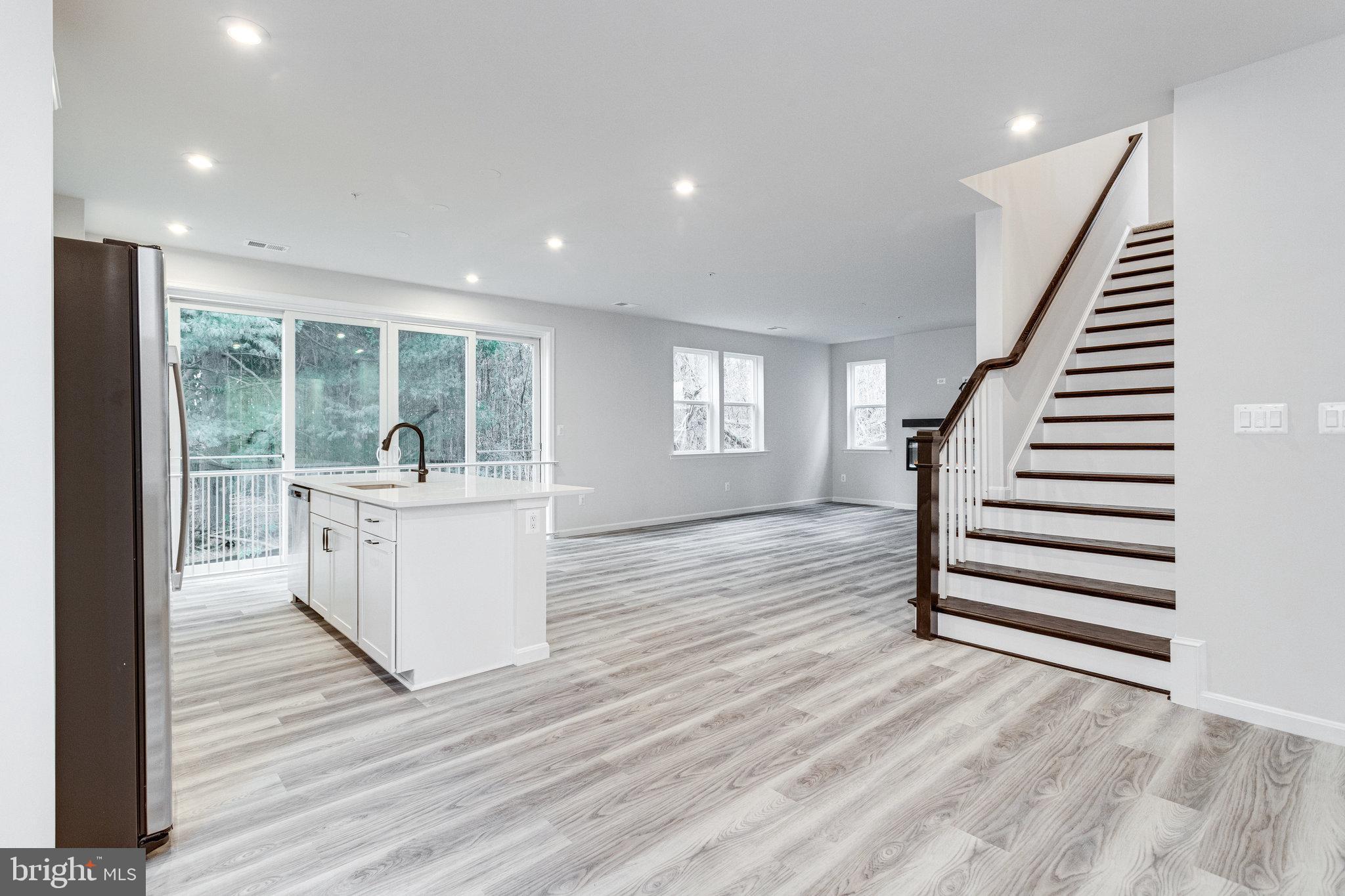 7908 Sage Way