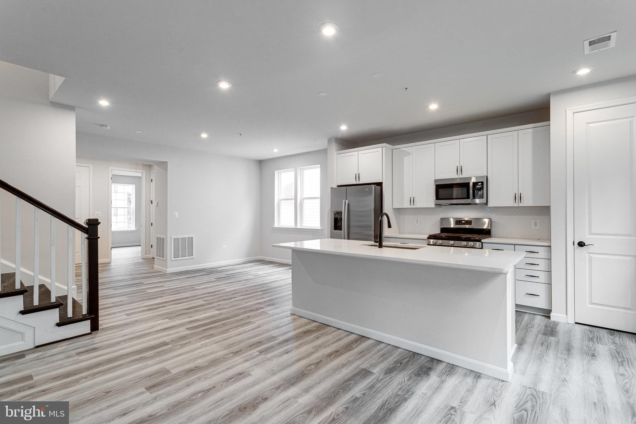7908 Sage Way