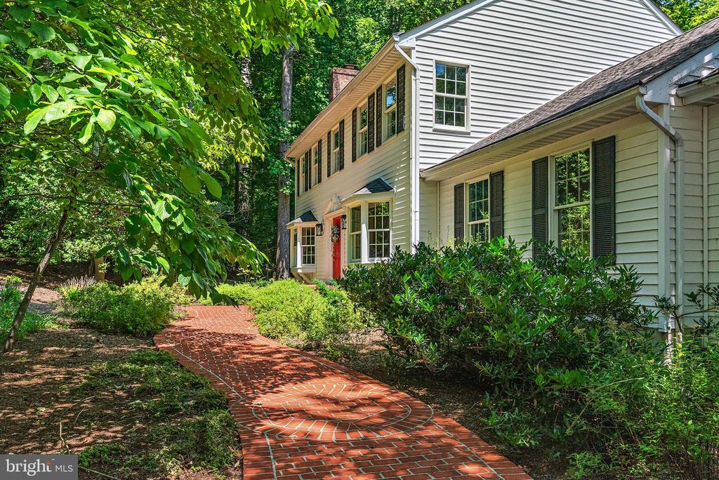 3313 STRAWBERRY RUN