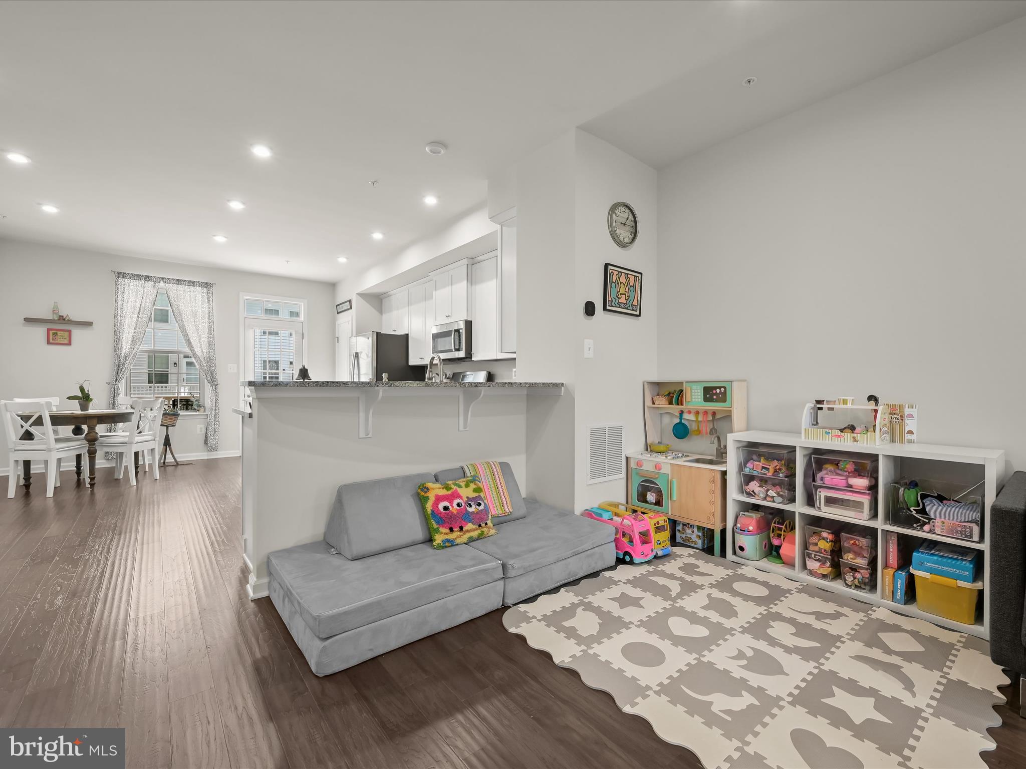 3004 FRAYSER FARM ROAD