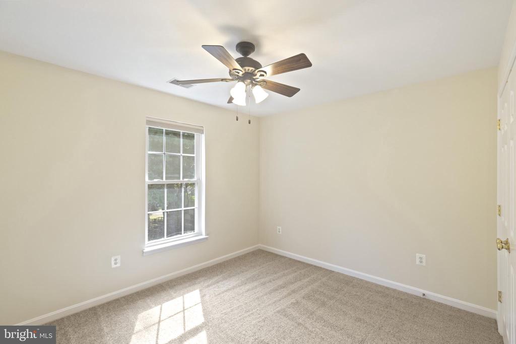 8040 FLORA LANE