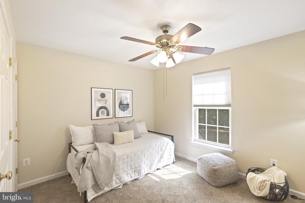 8040 FLORA LANE