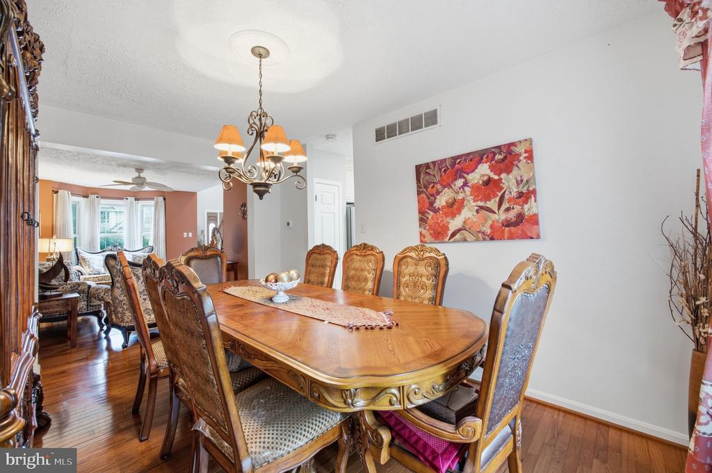 1017 MORGAN STATION DRIVE