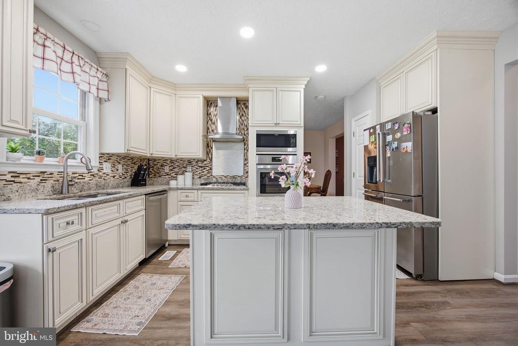 1017 MORGAN STATION DRIVE
