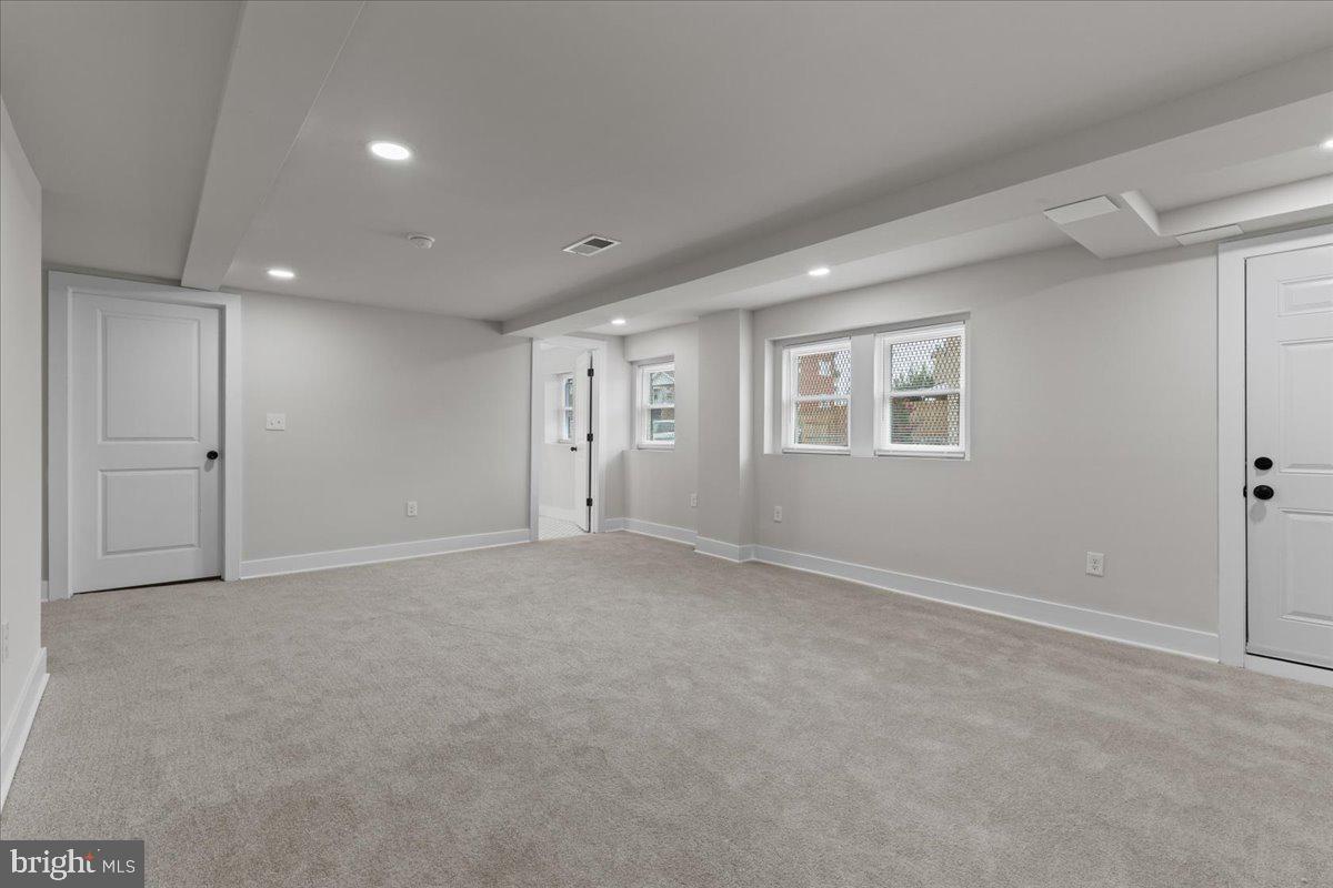 3300 Mondawmin Ave
