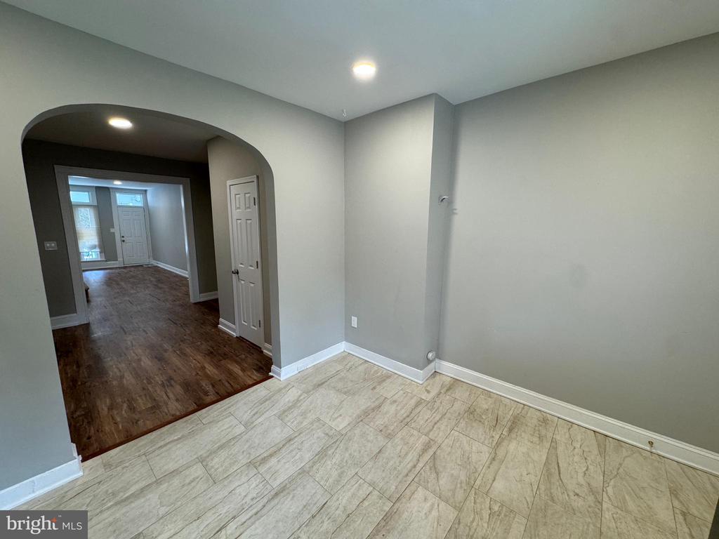 831 Belgian Ave
