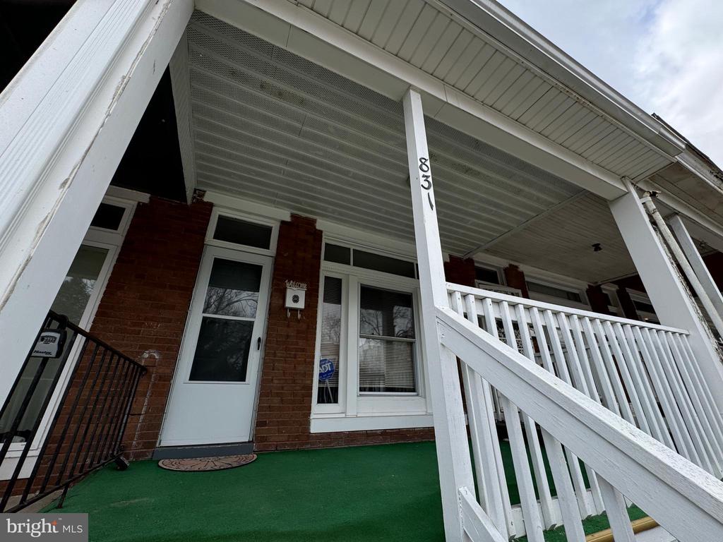 831 Belgian Ave