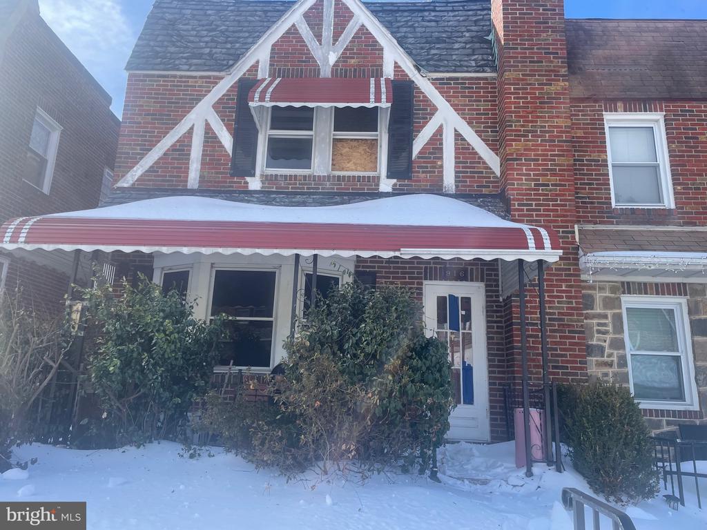 916 CALWELL ROAD