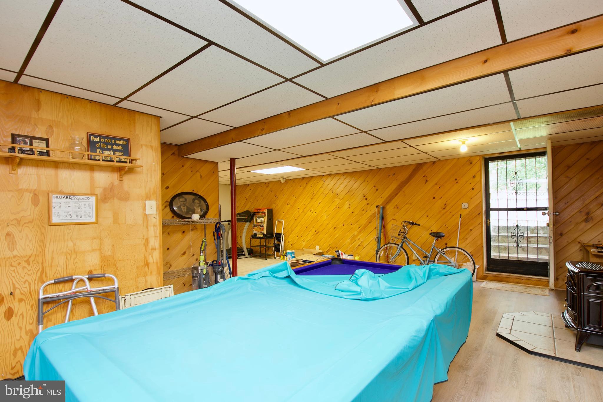 4700 Ridge Ave
