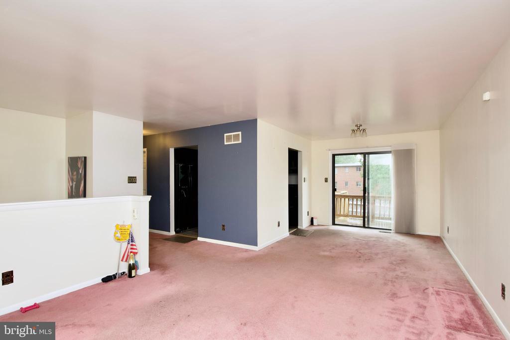 4700 Ridge Ave