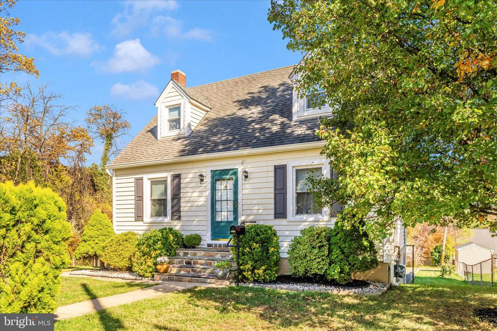 5627 OAKLAND ROAD
