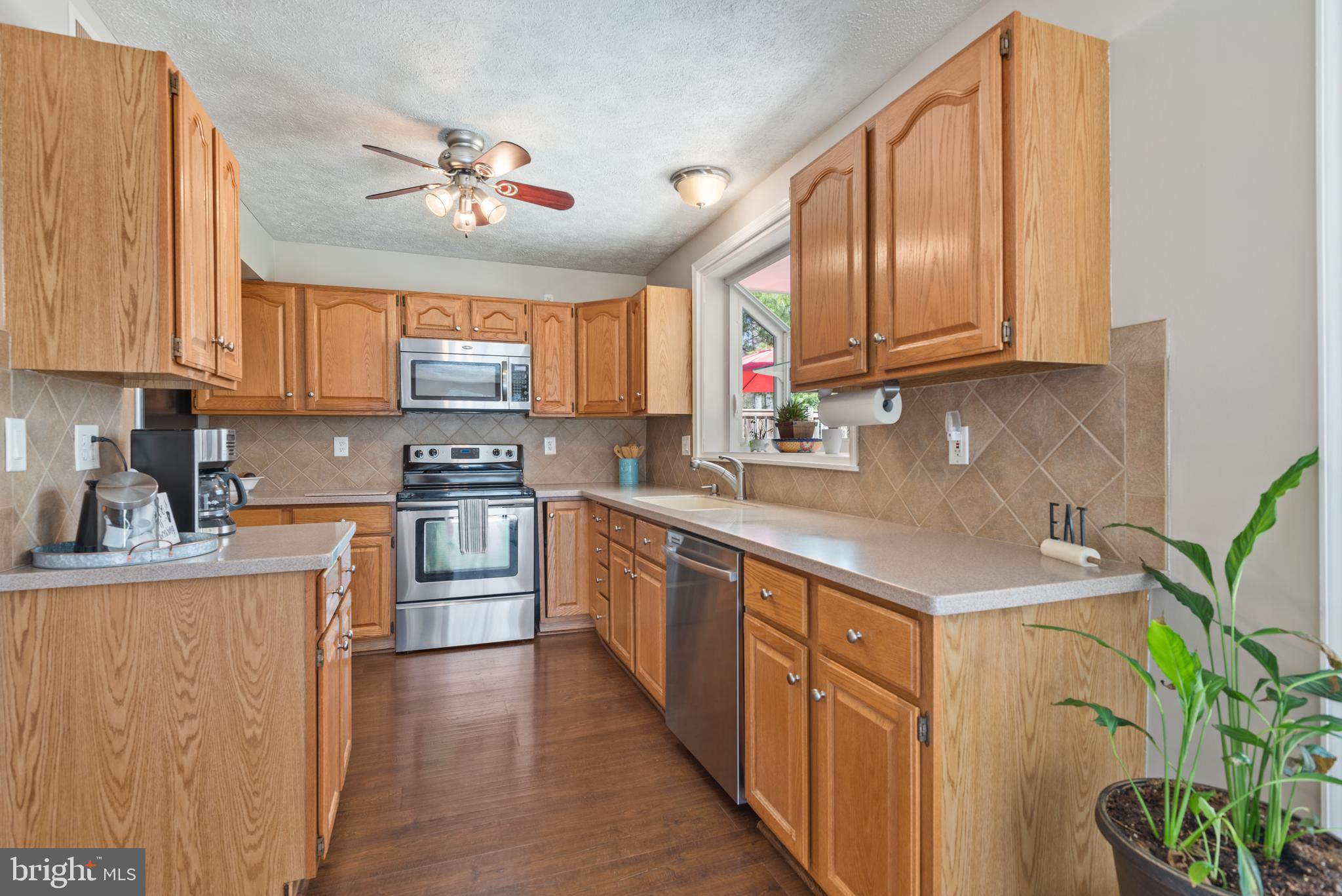 10912 Timothy Ct