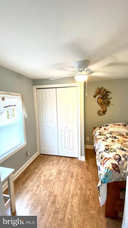 12132 Neale Sound Dr