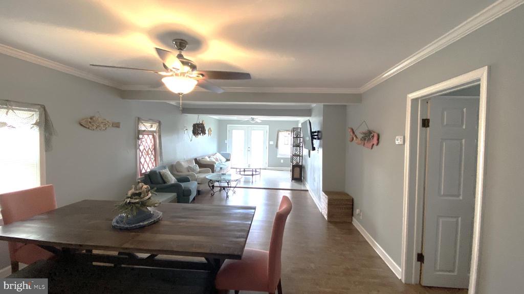 12132 Neale Sound Dr