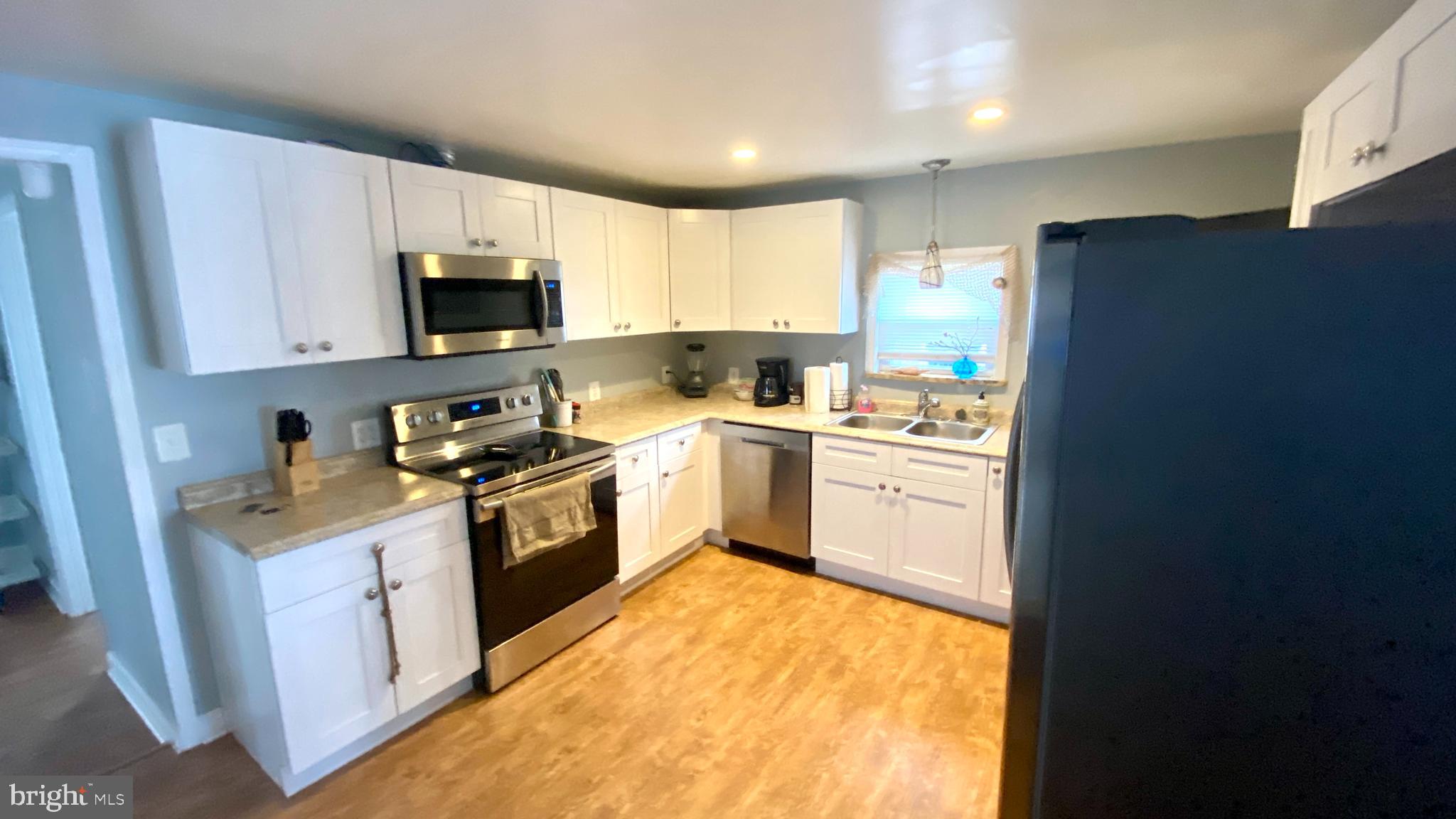 12132 Neale Sound Dr