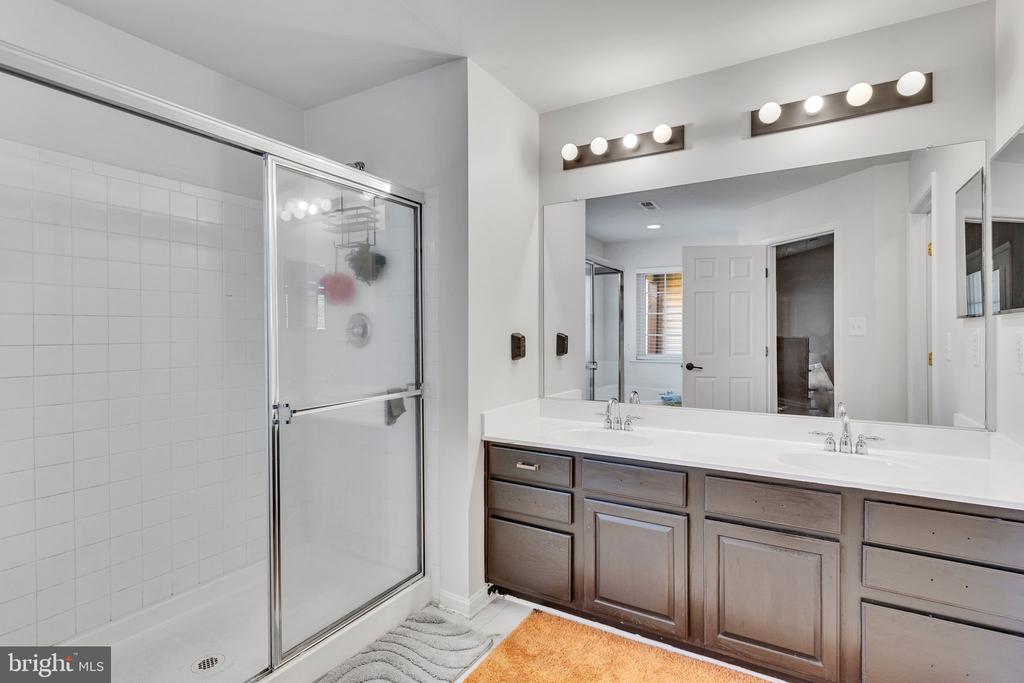 4589 Scottsdale Pl