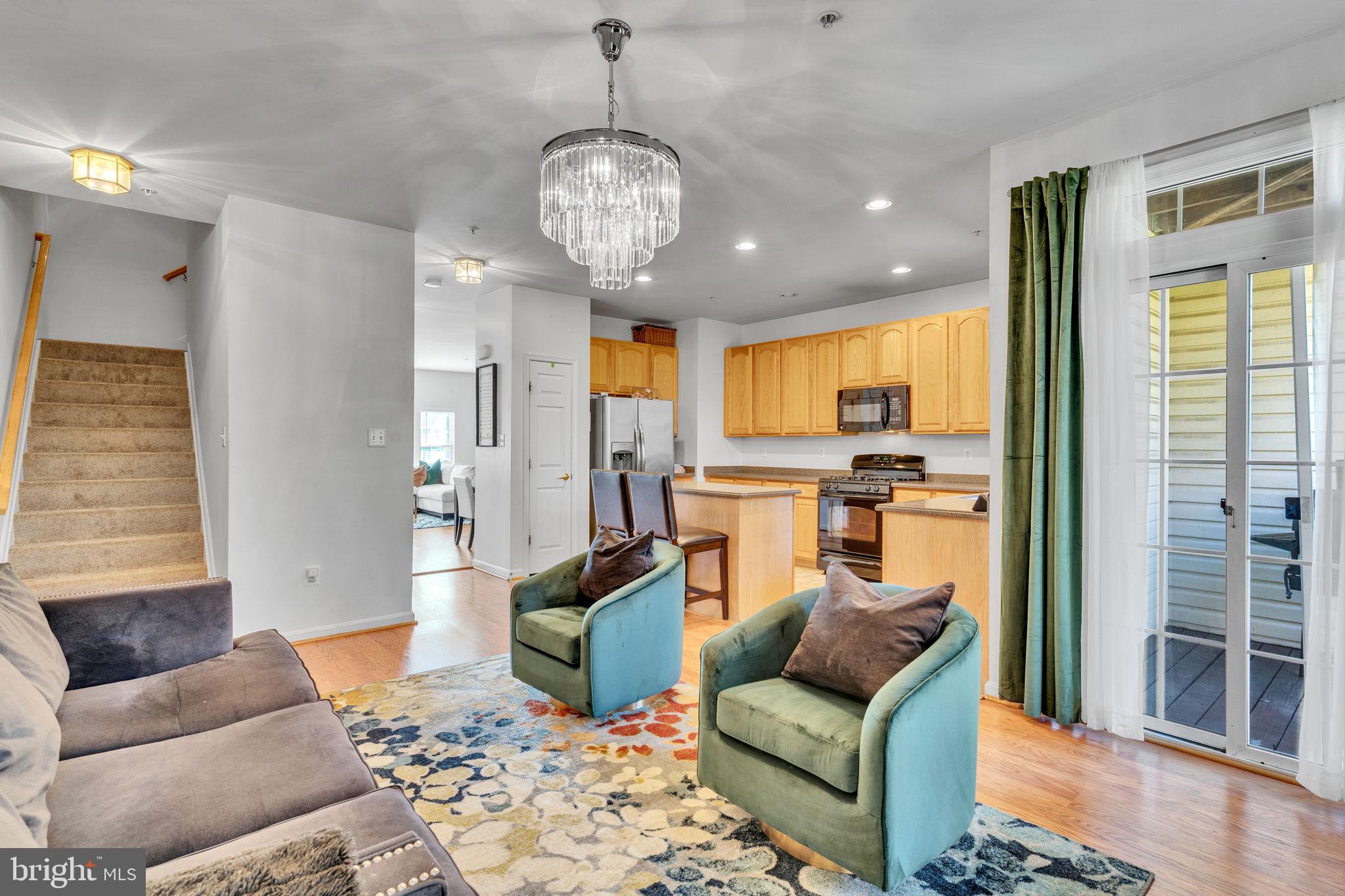 4589 Scottsdale Pl