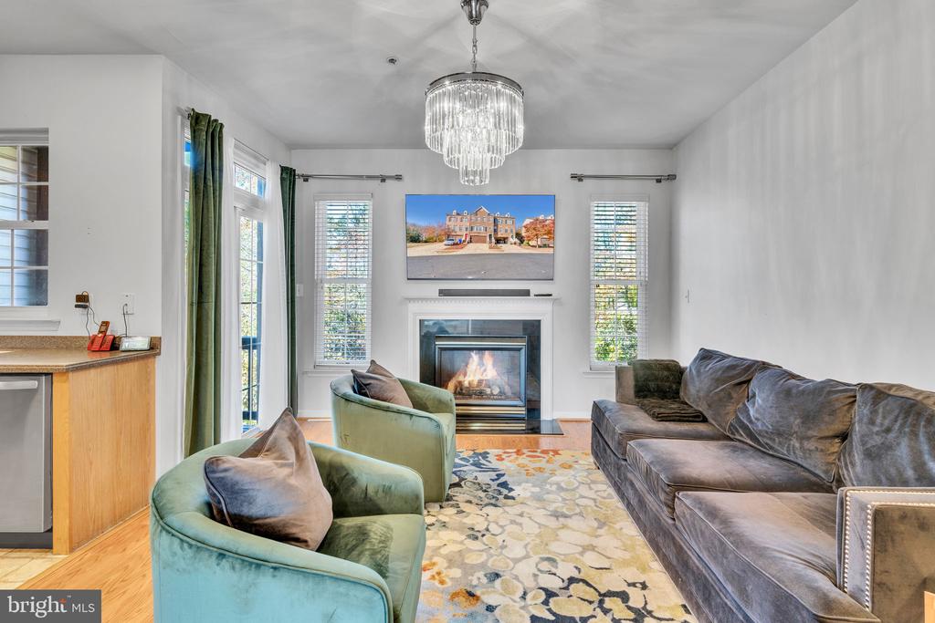 4589 Scottsdale Pl
