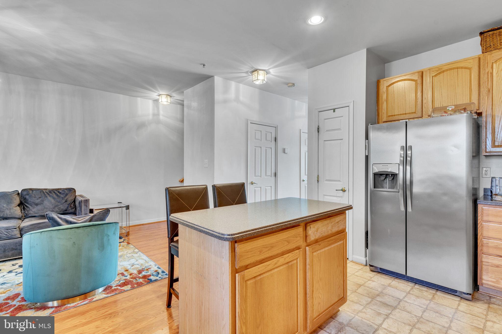 4589 Scottsdale Pl