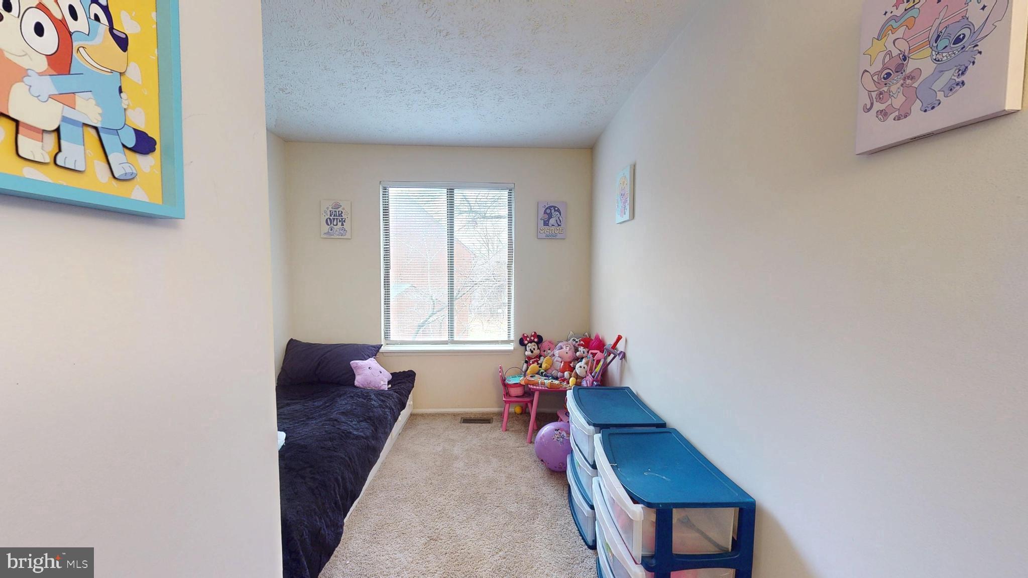 36 KINGS WHARF PLACE