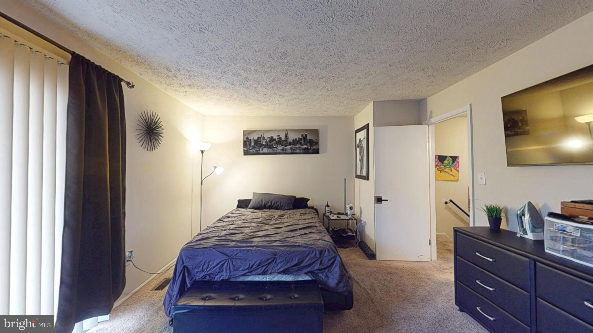 36 KINGS WHARF PLACE