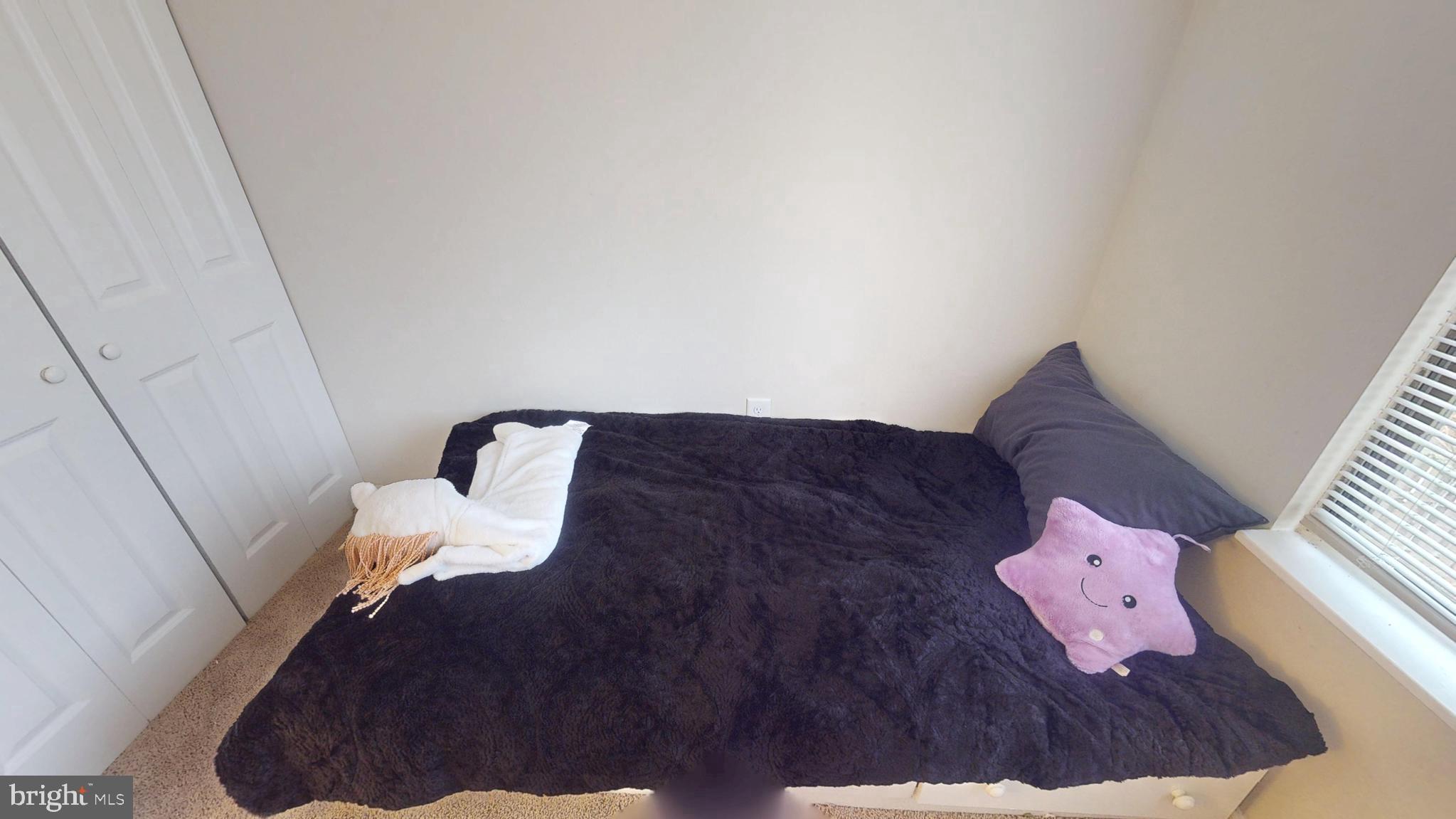 36 KINGS WHARF PLACE