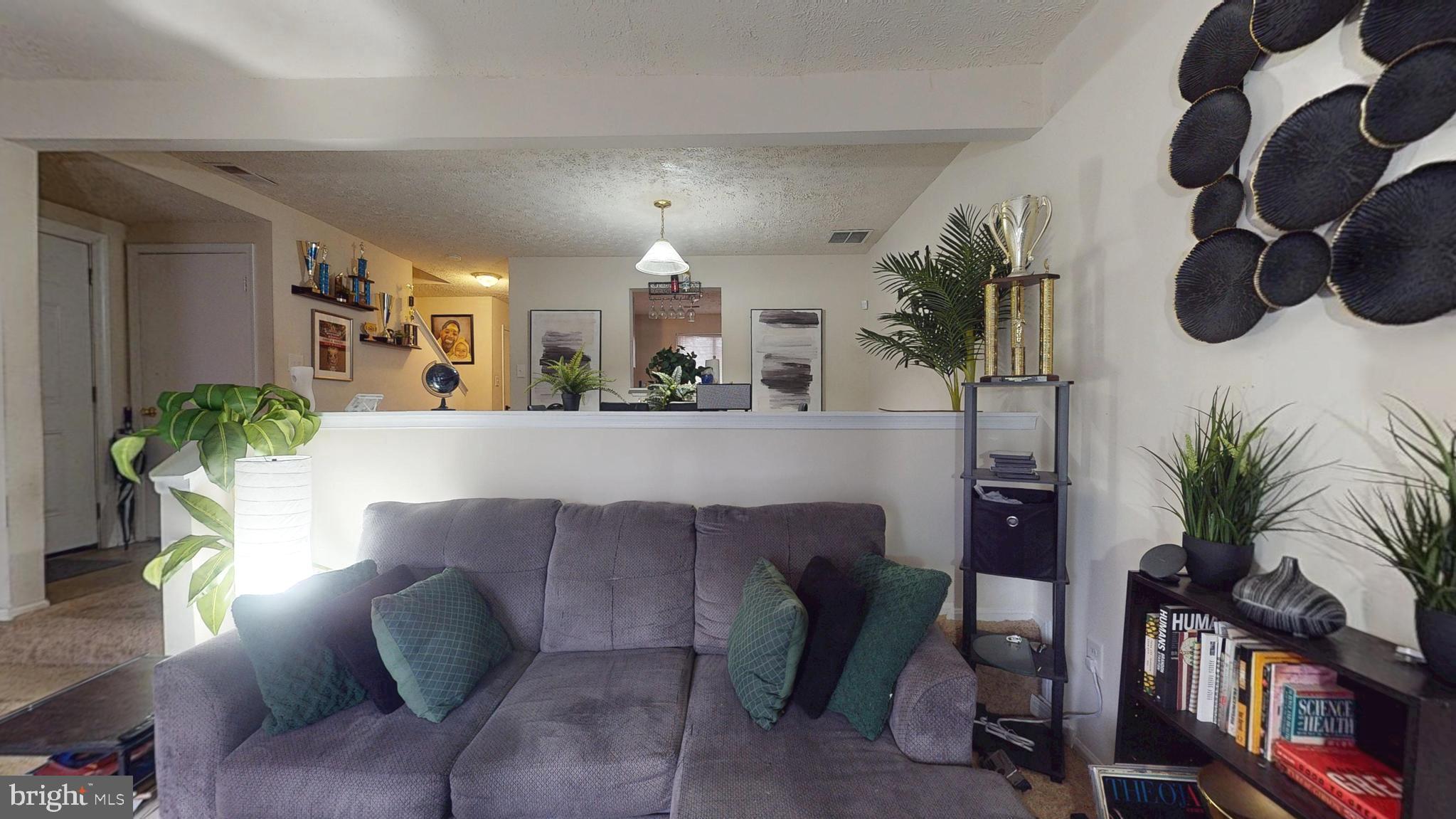 36 KINGS WHARF PLACE