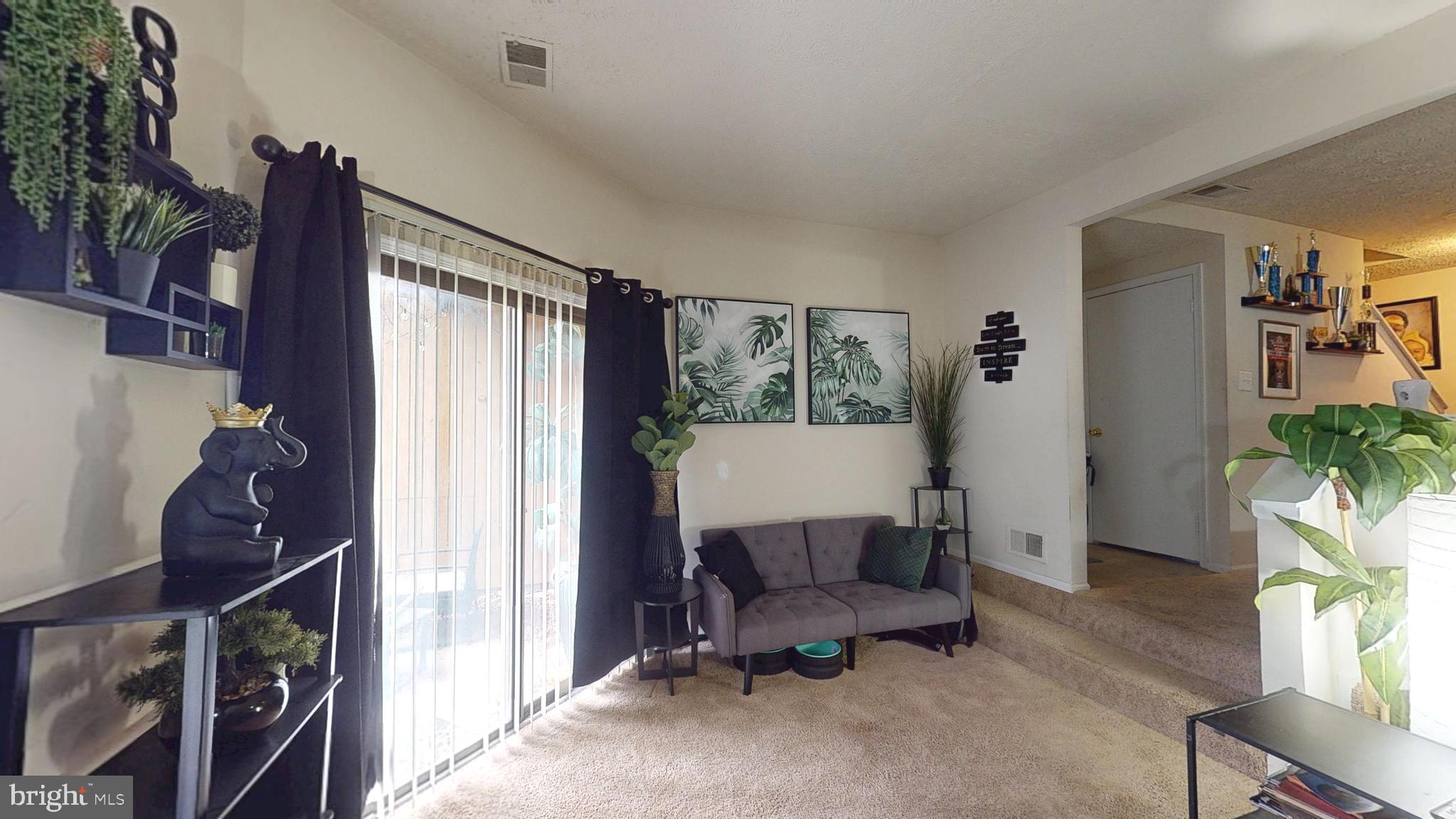 36 KINGS WHARF PLACE