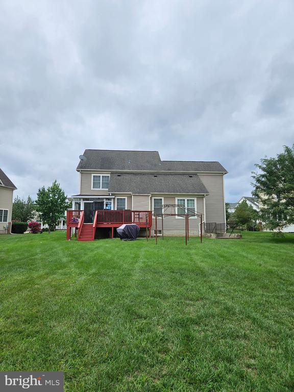 12132 PAWTUCKETT LANE