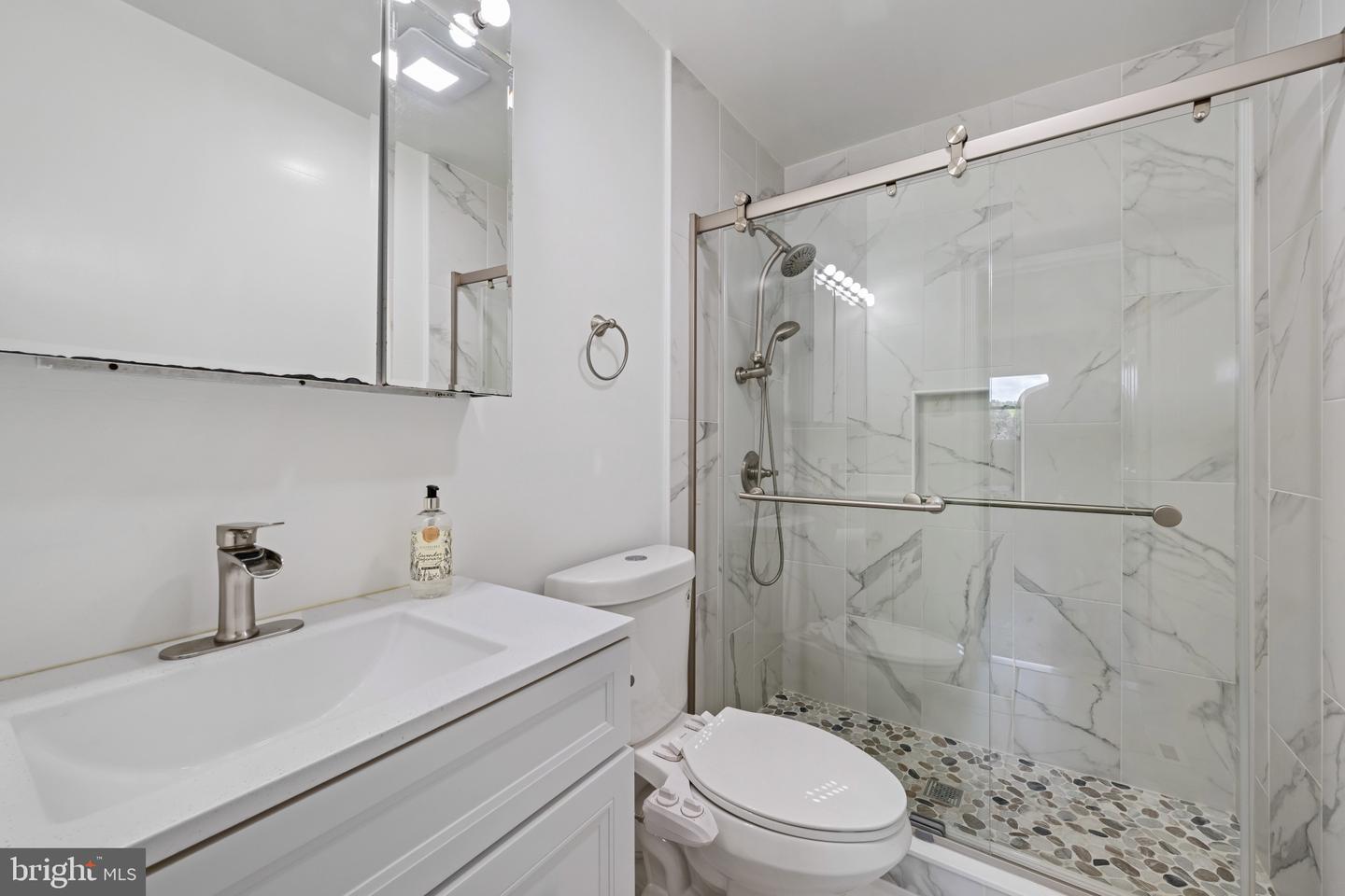 108 Taft Ter