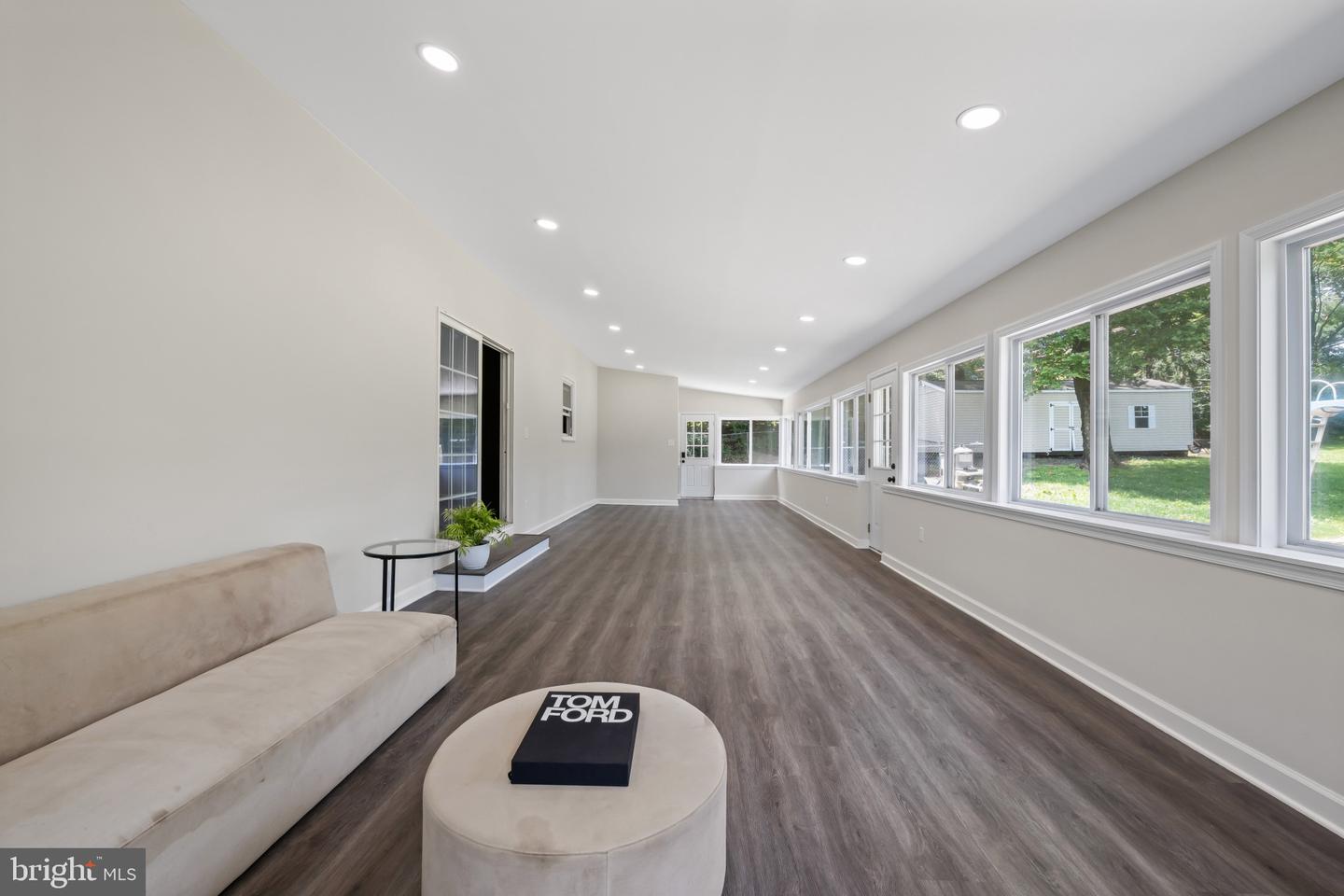 108 Taft Ter