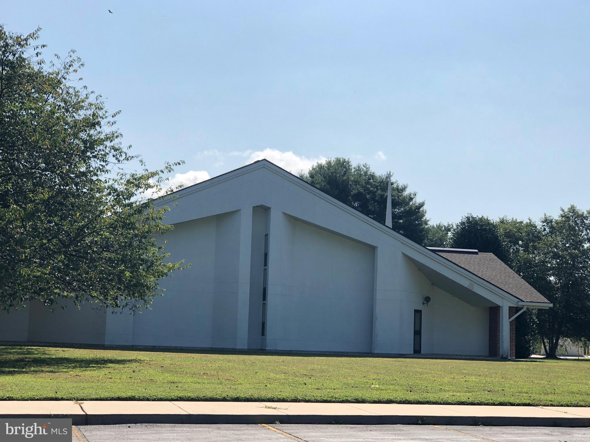 3030 Cedar Dr