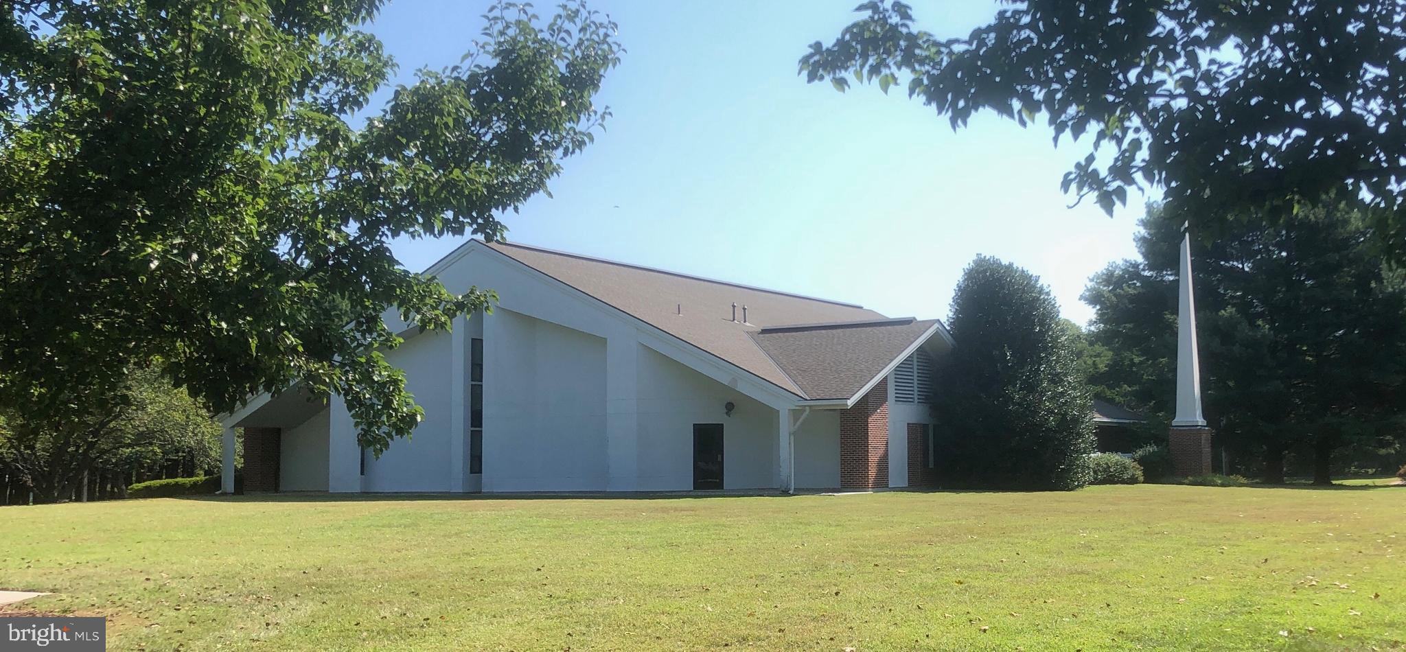 3030 Cedar Dr