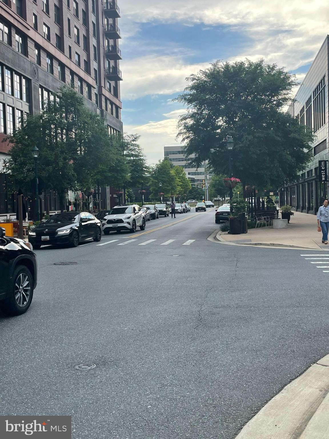 12309 Braxfield Ct #447