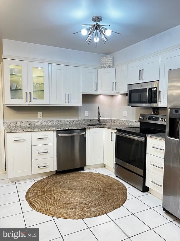3833 LANSDALE COURT 82