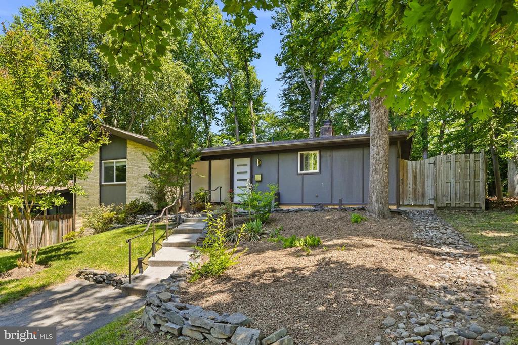 14513 WOODCREST DRIVE