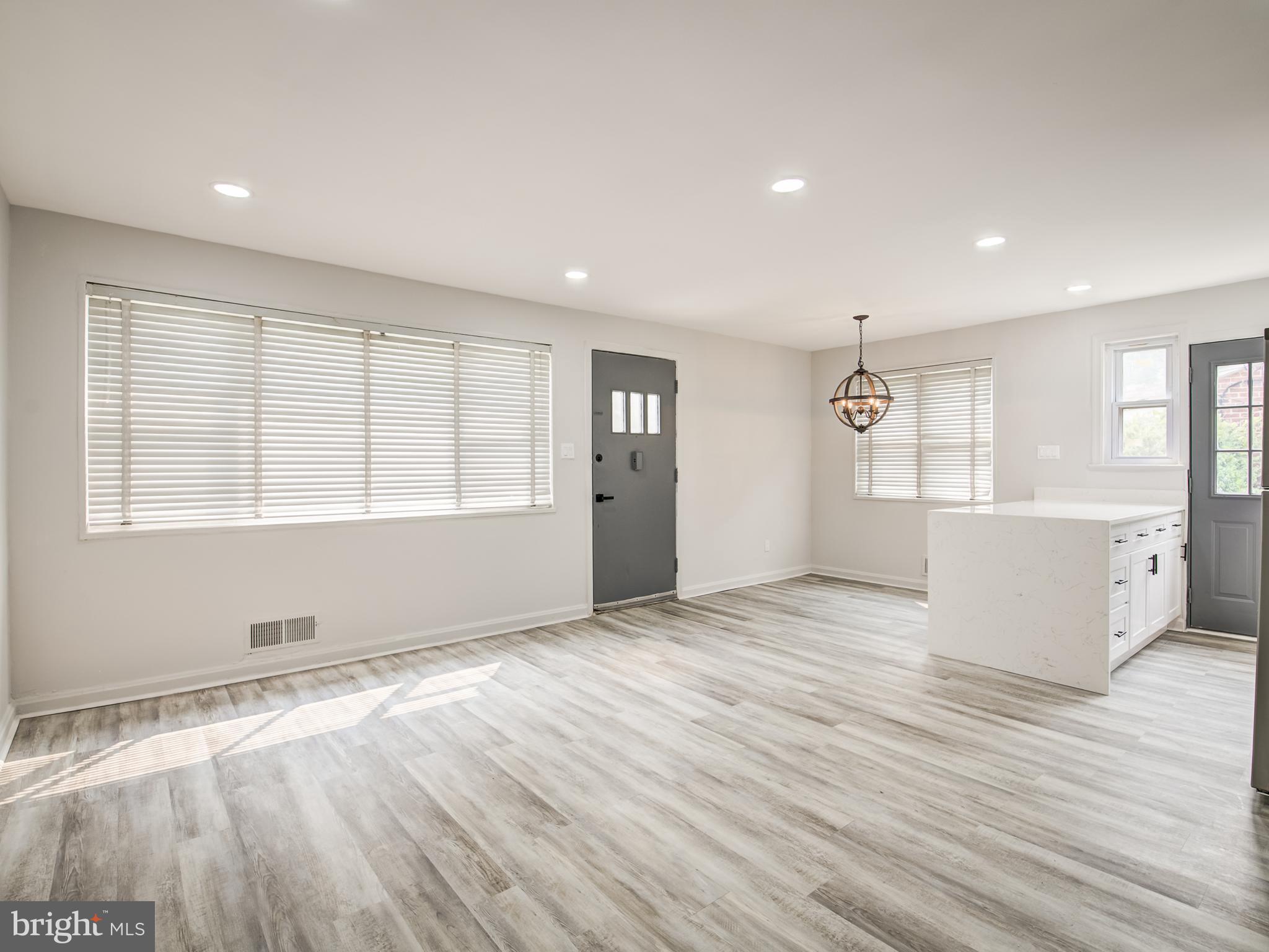 3521 Chadwick Court
