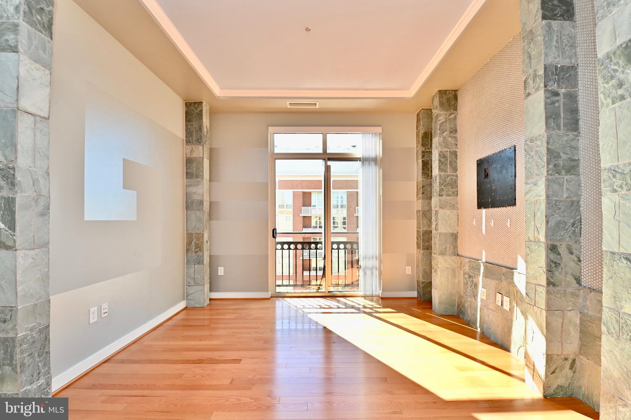 155 Potomac #Ph10