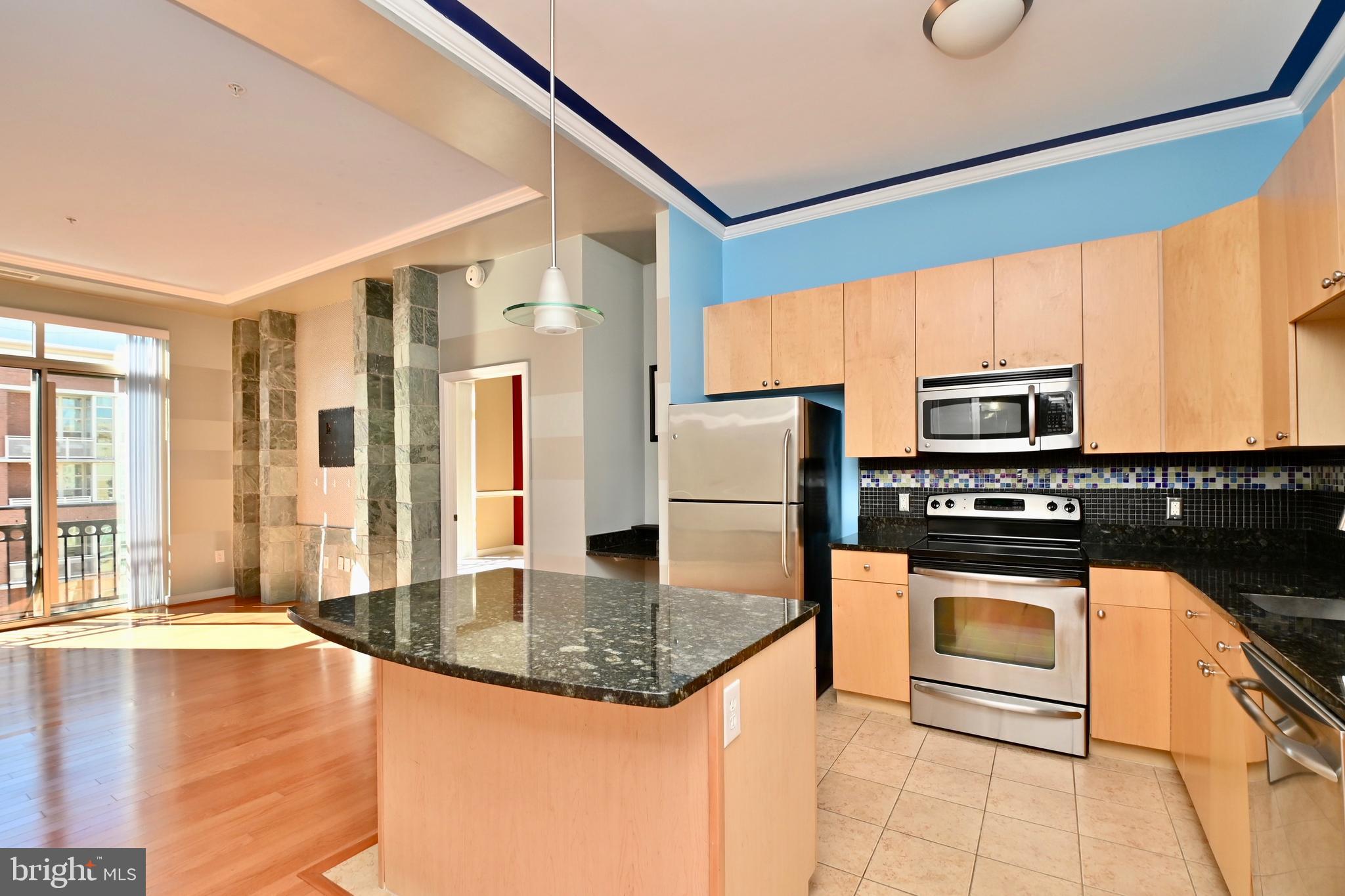 155 Potomac #Ph10