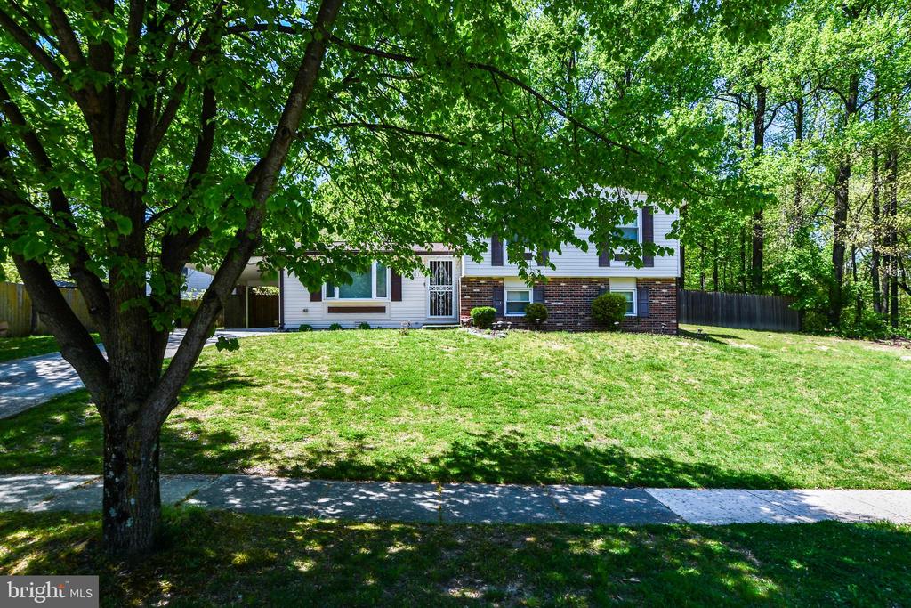 2311 Timbercrest Dr