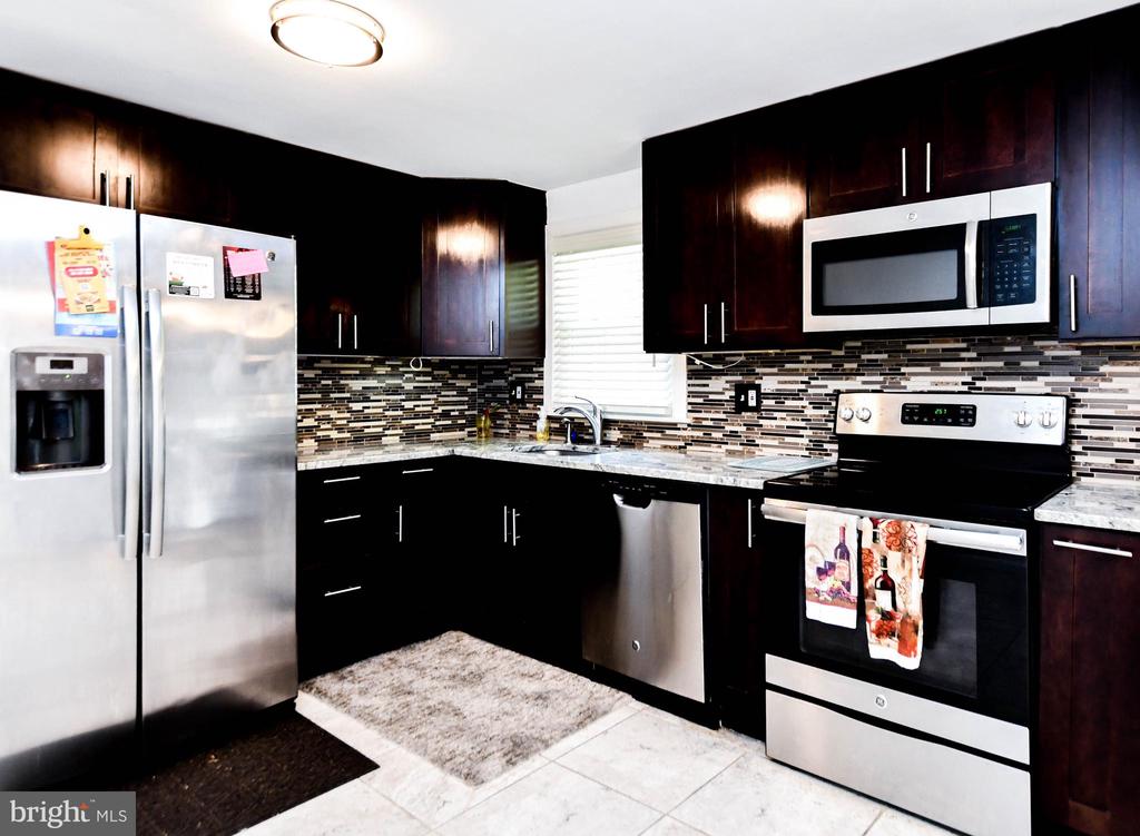 2311 Timbercrest Dr
