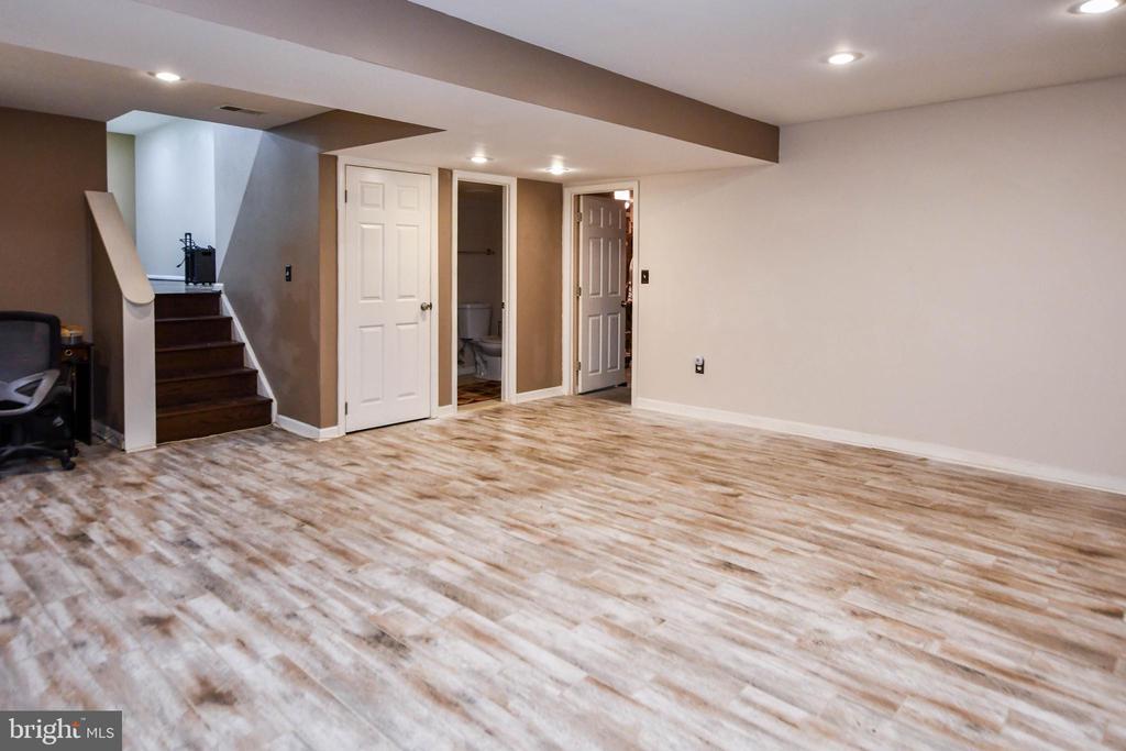 2311 Timbercrest Dr