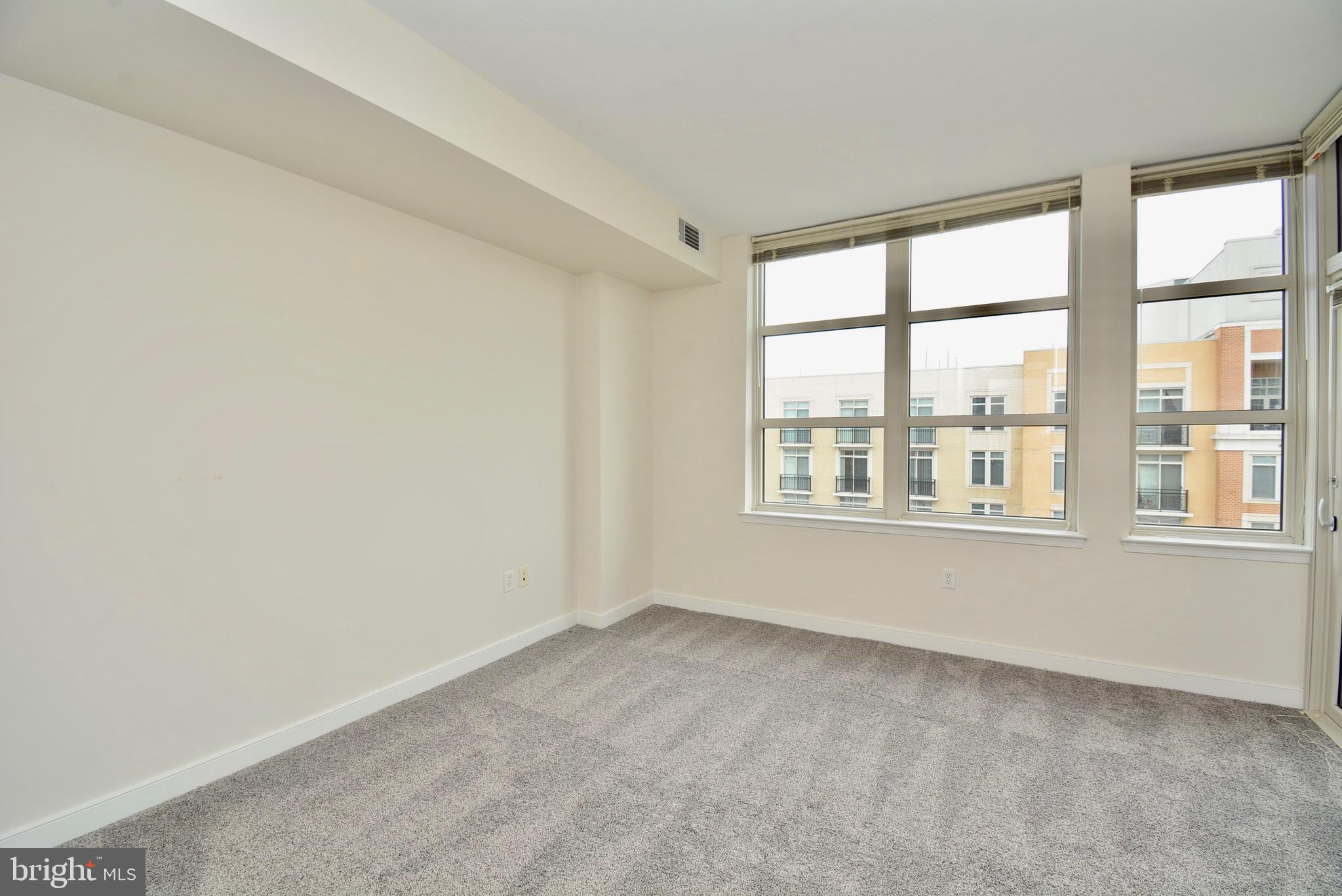 157 Fleet St #1104