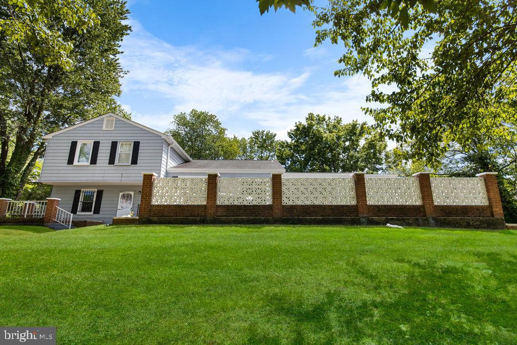 9000 Heatherfield Ct