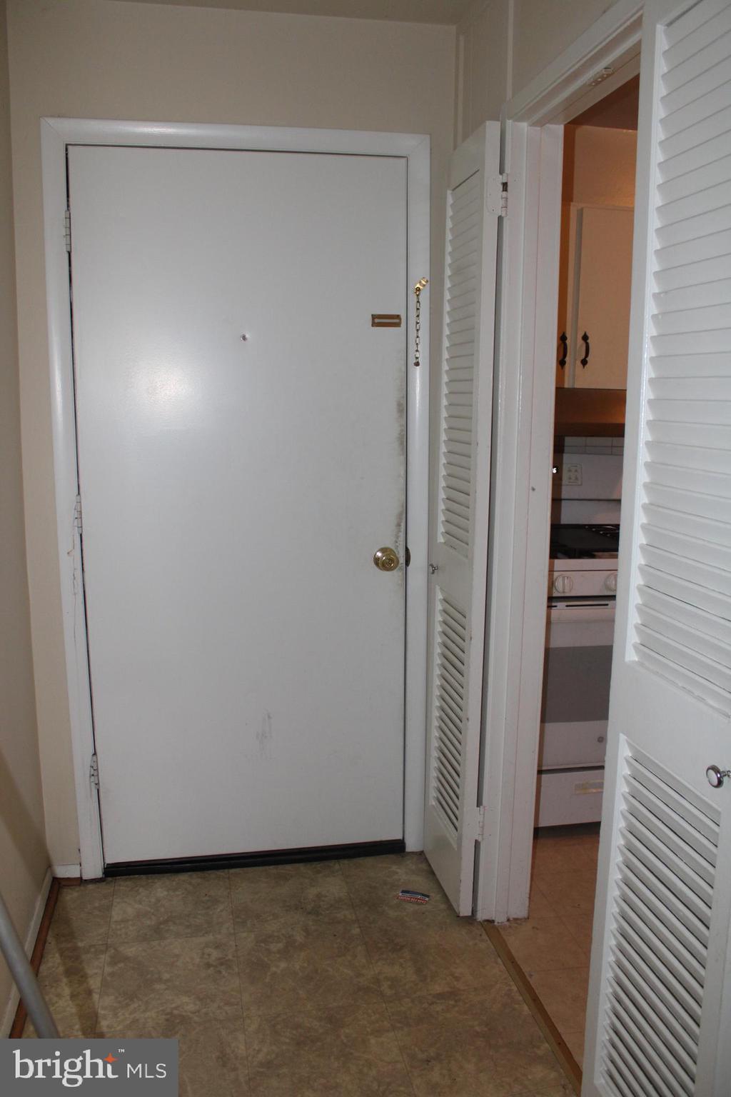 7248 Donnell Place #B6