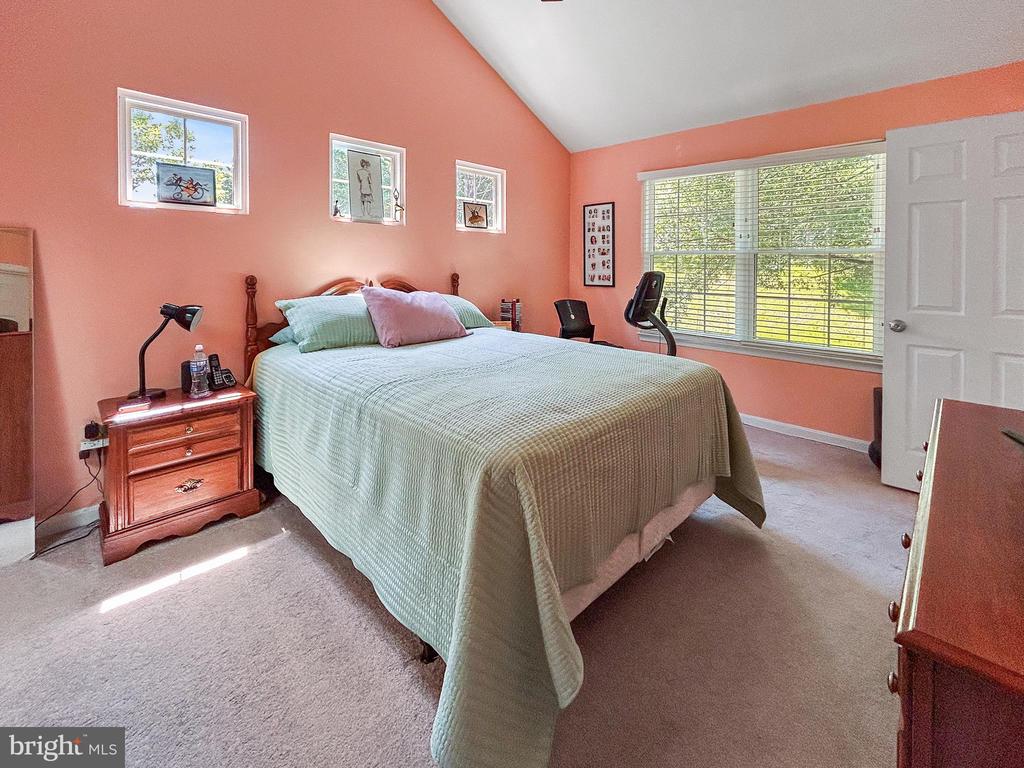 907 Dunloring Ct