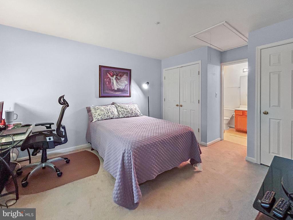 907 Dunloring Ct