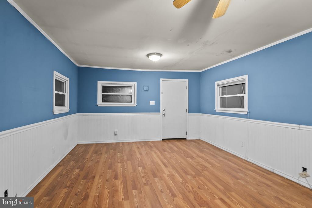 15000 FORT TRAIL